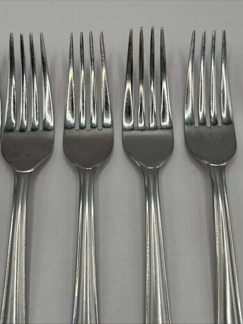 Mikasa CLASSICO SATIN Dinner Forks (Set of 8) Gerald Patrick 18/8 Korea 8 1/8